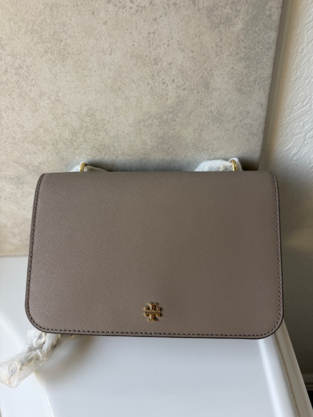 Tory Burch Saffiano Leather Crossbody Bag – NEW - Picture 4 of 4